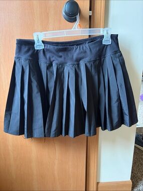 Reebok Black Pleated Mini Skirt with Athletic Waistband